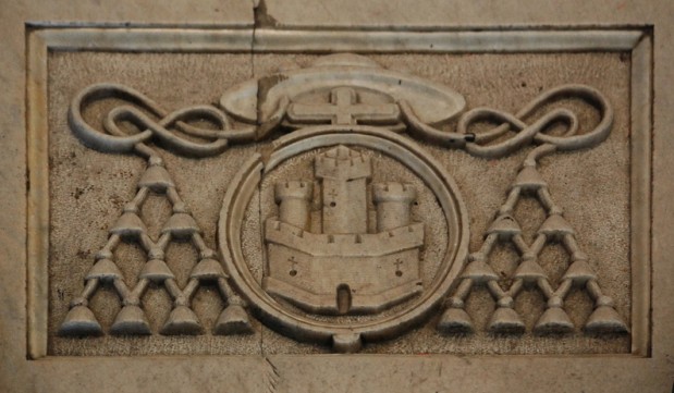 Escudo de Alfonso Carrillo de Acuña