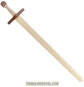 ESPADA MEDIEVAL DE MADERA