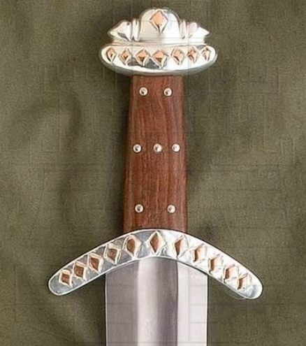 Espada Vikinga Leuterit funcional siglo X - Espada Falchion Funcional Siglo XIV