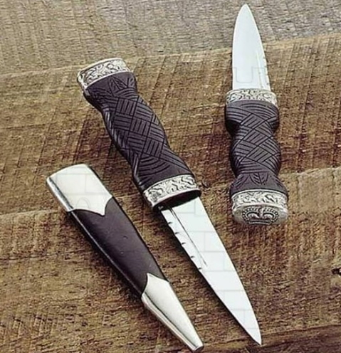 Daga Escocesa Sgian Dubh