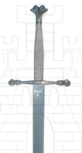 Espada Carlos V puño de costillas